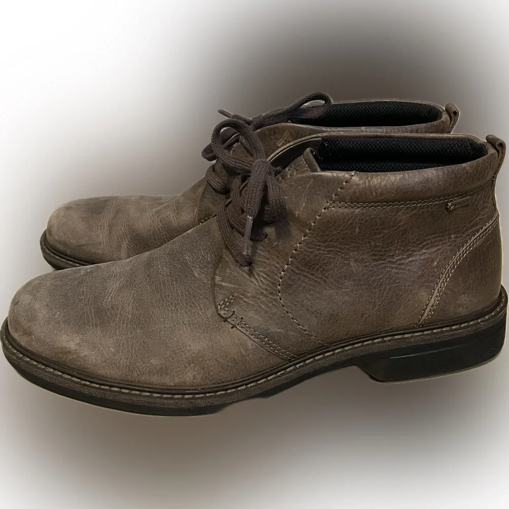 Ecco Nubuck Chukka Water Resistant Boots size 14